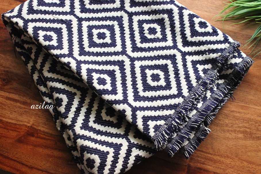 Handloom Blue white woven throw blanket at ?2450