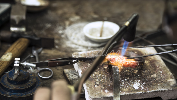 How we make our jewellery at Azilaa