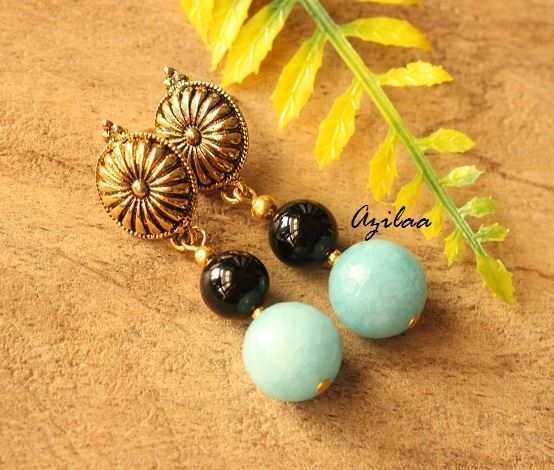 Antique gold tone Aqua Blue gemstone handmade necklace set