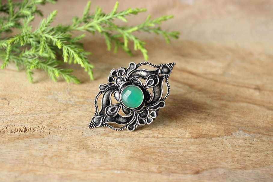 Artisan handcrafted green onyx Sterling silver gemstone ring