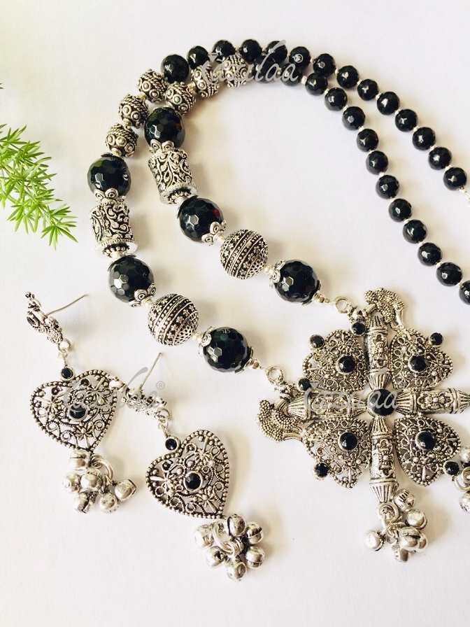 Black onyx Ethnic gemstone beaded handmade necklace set