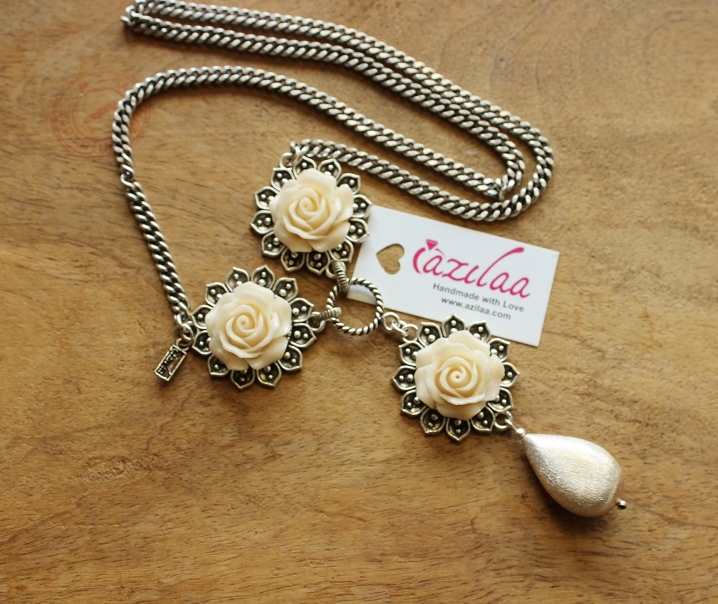Cream rose designer handmade silver chain necklace 