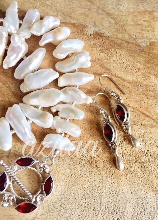 Designer Biwa pearl garnet sterling silver necklace earrings set