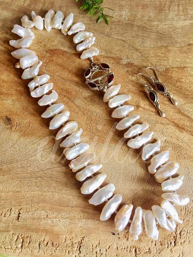 Designer Biwa pearl garnet sterling silver necklace earrings set