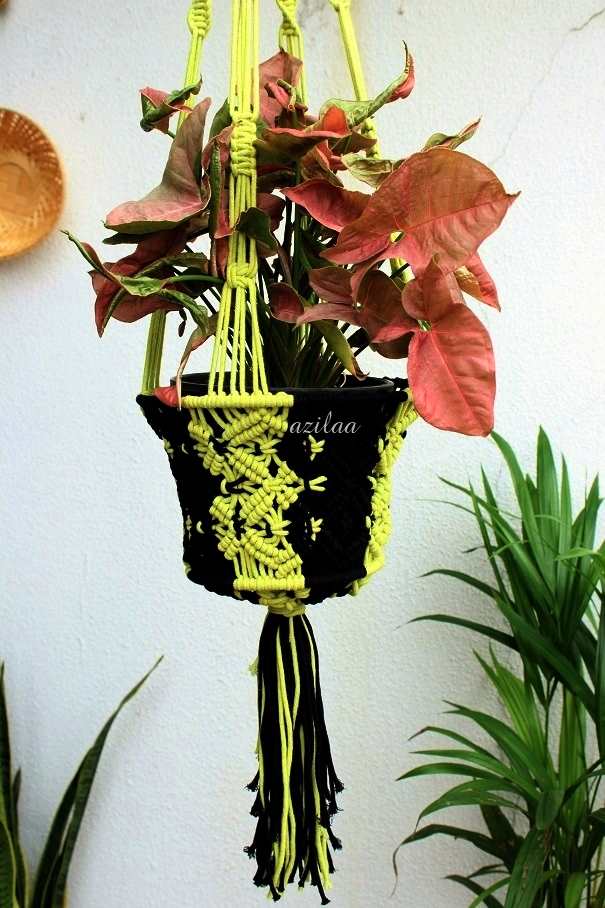 ECO friendly green black cotton macrame handmade 1 plant hanger 