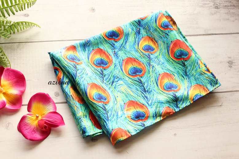 Elegant Peacock Green satin scarf