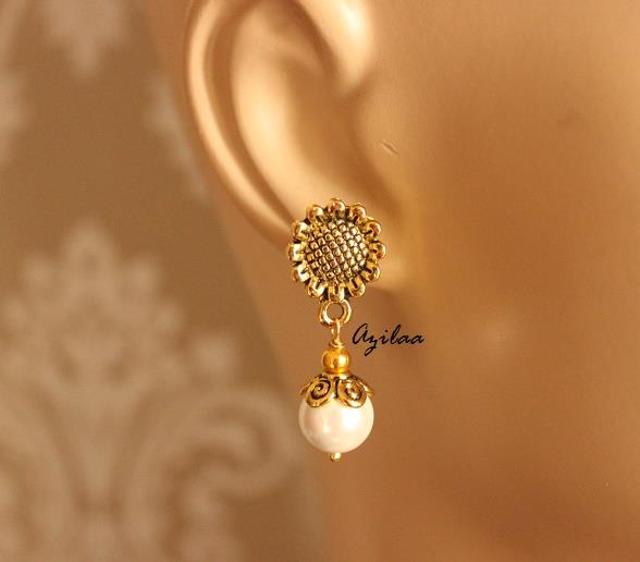 Elegant pearl golden dragon fly necklace set