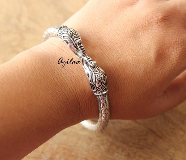 Silver plated bangles bracelet for women