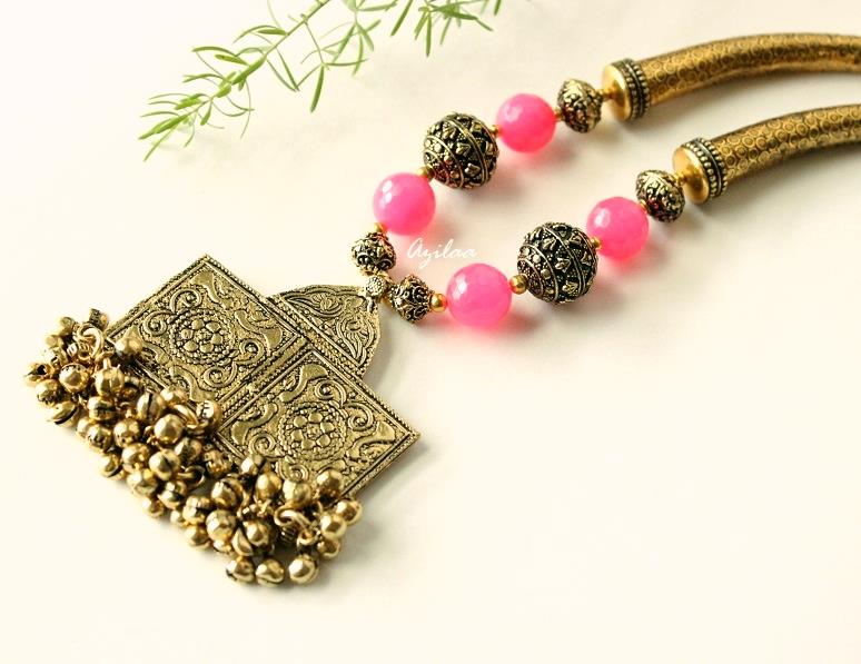 Pink necklace and earring set antique gold tone