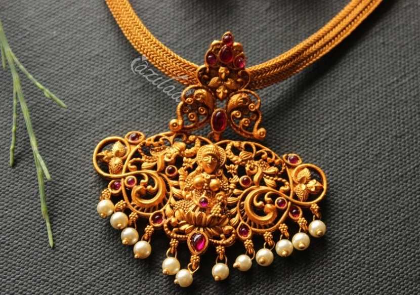 Ethnic goddess  maroon antique golden gemstone choker set