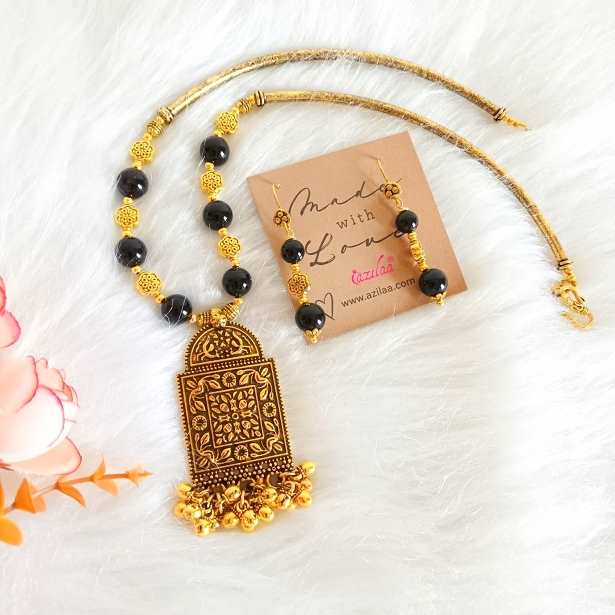 Ethnic style black onyx necklace earrings set