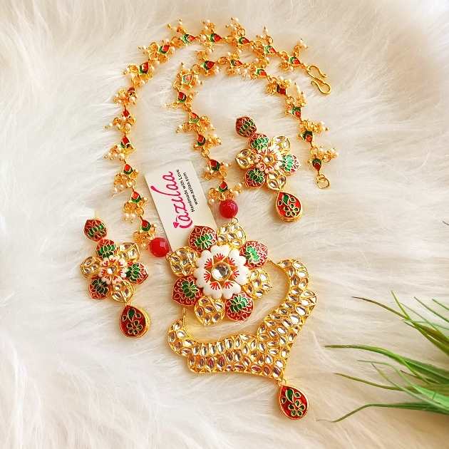 Festive maroon minakari Pastel kundan pendant necklace set