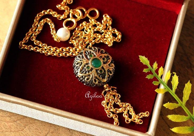 Lariat green designer handmade gold plated chain tassel necklace