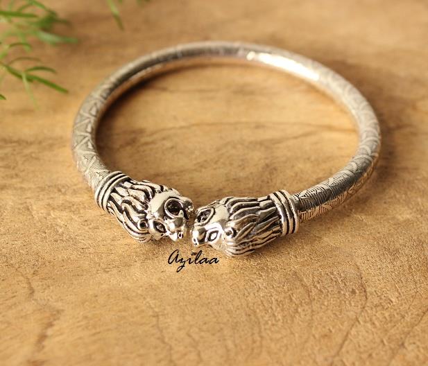 Lion head silver plated bangle bracelet