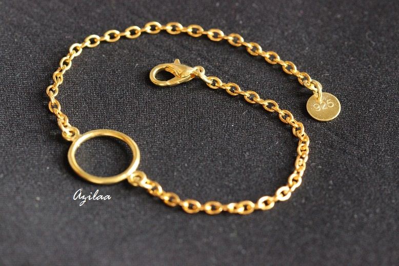 Modern designer golden handmade circle bracelet