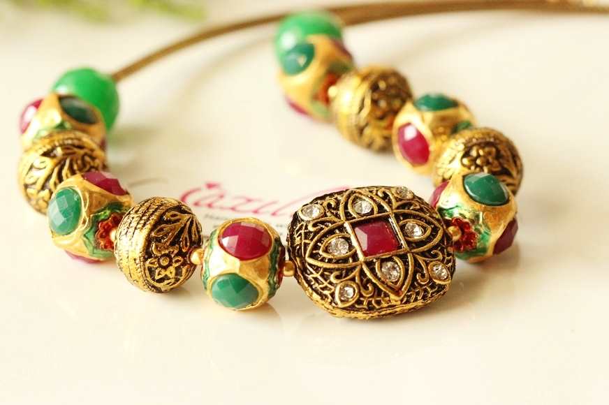 Multi color green golden maroon beaded necklace 