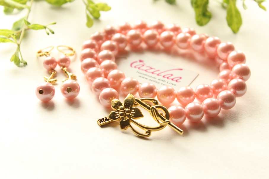 PASTEL Pink shell Pearl designer golden necklace earrings set