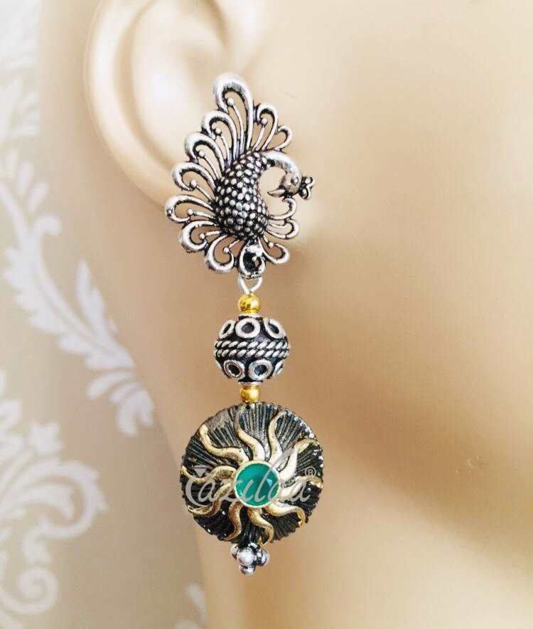 Peacock green Laxmi Gemstone beaded handmade necklace set