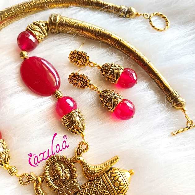 Statement Pinkish maroon beaded gemstone ganesha necklace set