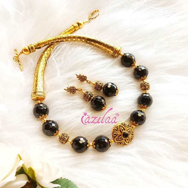 Statement Black gemstone antique gold tone necklace earrings set