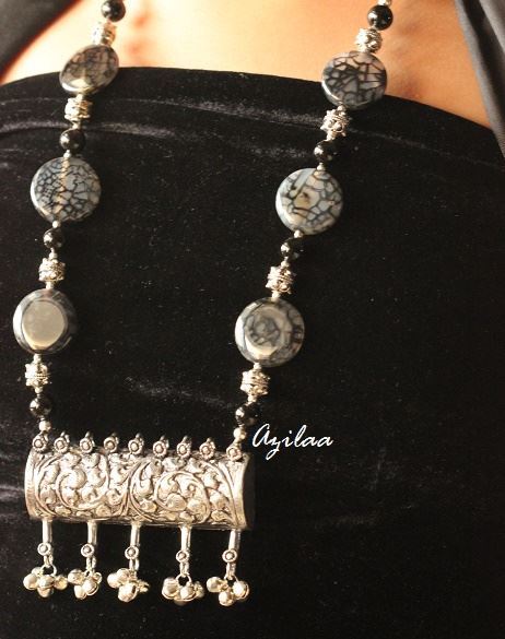 Statement ethnic style huge pendant black gemstone necklace set