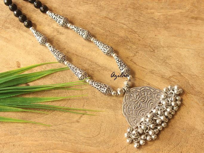 Trendy Ethnic silver tone handmade designer necklace